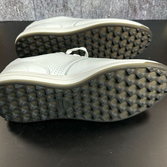 NWT Cuater Travis Mathew Golf Shoes - Picture 7 of 9
